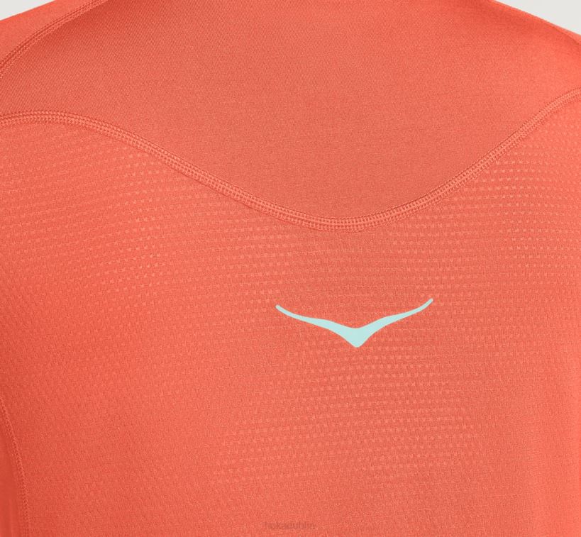 VLP8333 Hoka Women Merino Midlayer Camelia