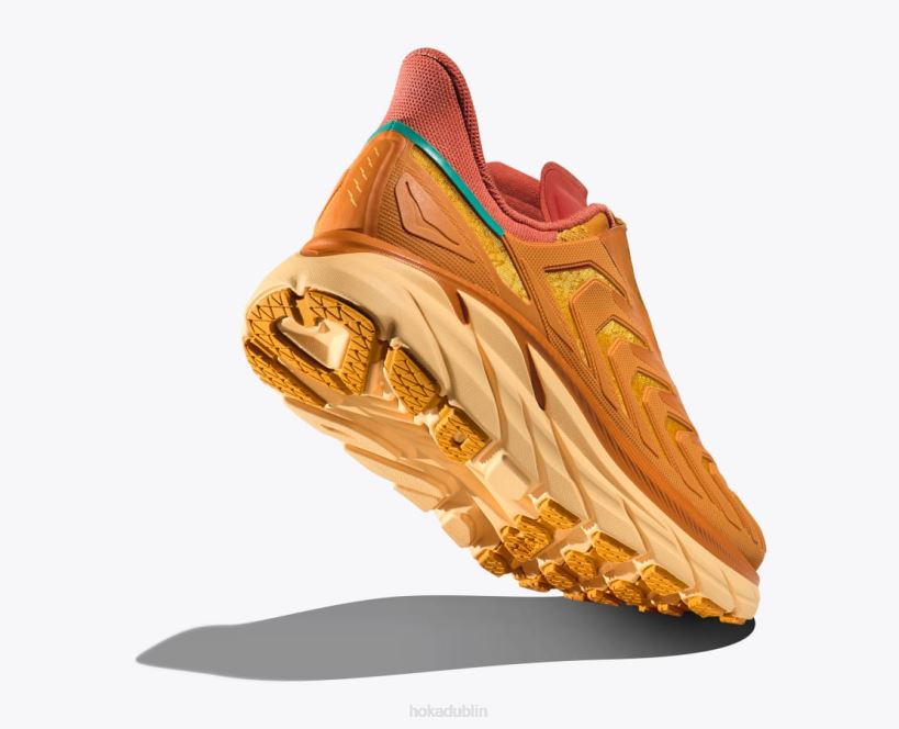 VLP860 Hoka Women Project Clifton Desert Sun/Burnt Ochre